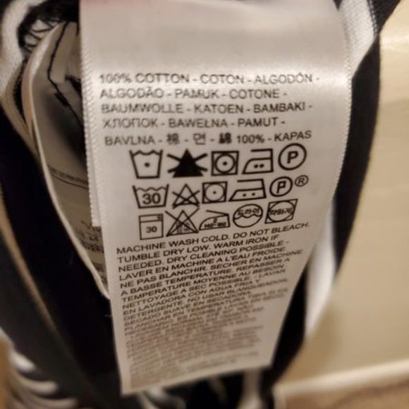 levis half top - Picture 6 of 6